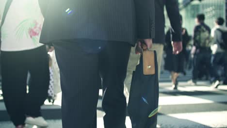 Japanese-businessman-going-to-work-in-the-morning