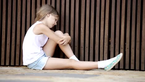 girl--looking-depressed