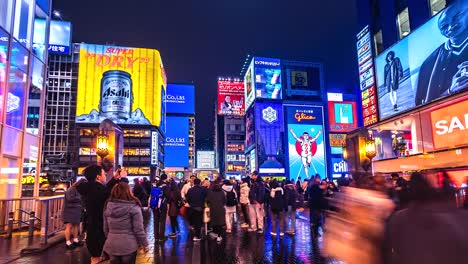 4K.-Zeitraffer-Zone-Namba-in-Osaka-an-Straßenmarkt-Namba-in-Osaka-Japan-Menschen-voll