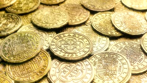 Shiny-Gold-Treasure-Coins