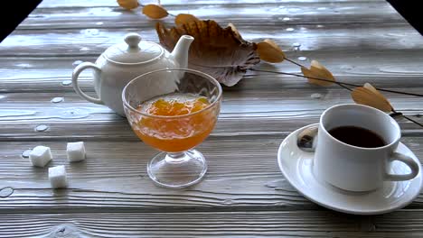 The-chef-serves-a-sweet-dish-of-pumpkin-to-the-table-with-tea