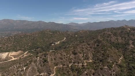 Aerial-shot-of-baseball-fields,-roads-and-mountains-in-Glendale,-CA