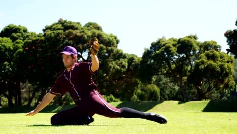 Baseball-player-during-practice-session