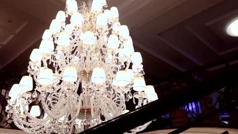 big-beautiful-vintage-chandelier,-Classic-chandelier,-beautiful-decoration