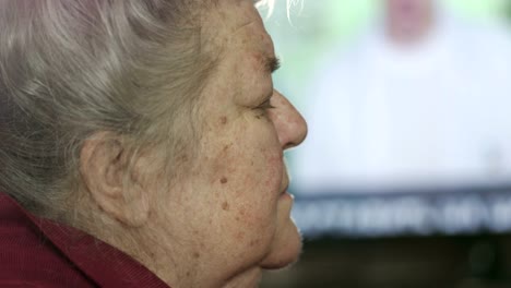 Elderly-woman-sleeping-in-front-of-TV