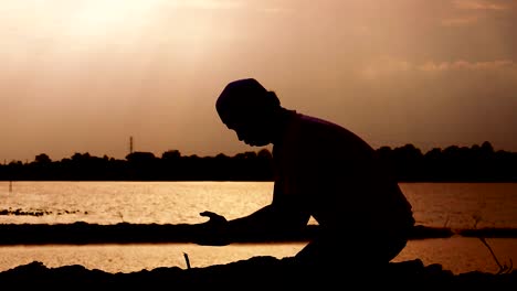 Muslim-men-are-praying-for-blessings-from-God