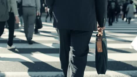 Japanese-businessman-going-to-work-in-the-morning