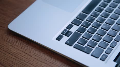 laptop-in-a-new-design-on-a-wooden-table