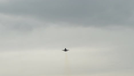 Military-fighter-aircraft-taking-off-from-airport