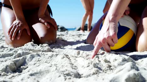 Female-volleyball-players-interacting-with-each-other-4k