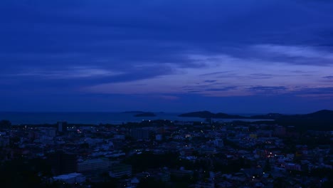 Ciudad-de-Phuket,-vista-de-ángulo-alto.