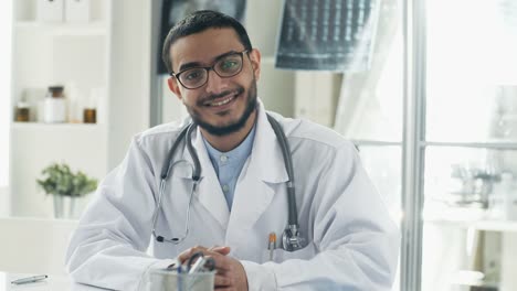 Portrait-of-Smiling-Black-Doctor-in-Laboratory