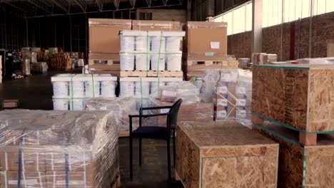 packages-and-boxes-in-the-port-warehouse