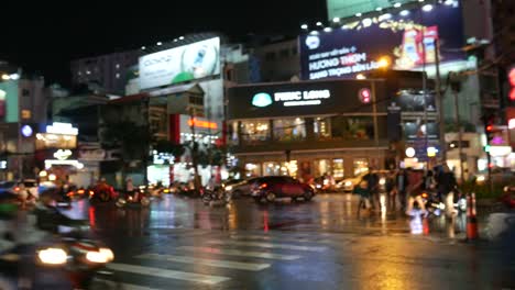 Traffic-and-ads-in-Vietnam