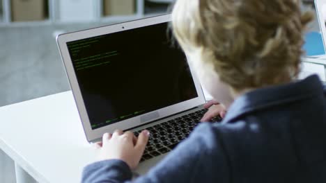 Children-Learning-to-Code