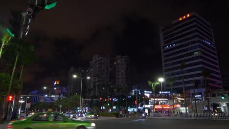 Nacht-Zeit-Zhuhai-Stadt-Verkehr-Haupt-Straße-Kreuzung-Panorama-4k-china