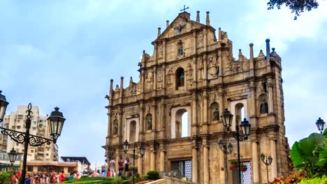 Ruinas-de-San-Pablo-de-Catedral-histórica-viaje-lugar-de-Macao-4K-Time-Lapse-(zoom-out)