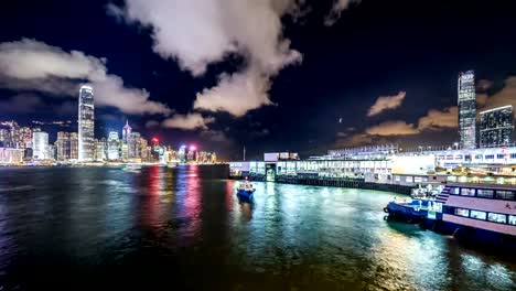 Time-lapse-of-HongKong-Skyline-and-victoria-habour-at-night