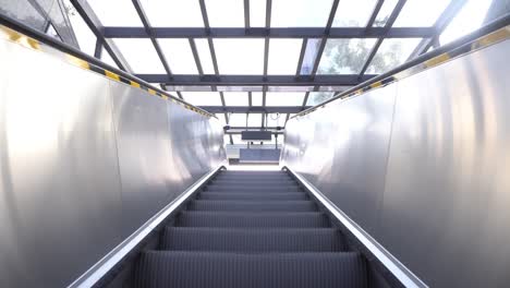 Escalator-Running-up