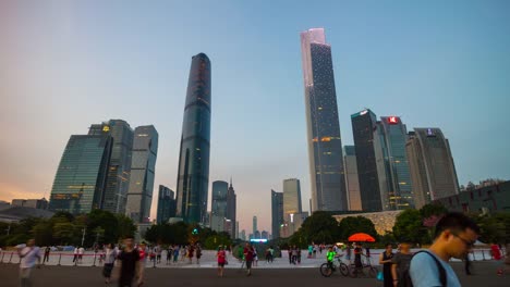 Sonnenuntergang-Guangzhou-Innenstadt-drängten-sich-Platz-4k-Zeitraffer-china