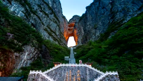 Tianmen-Mountain-Landmark-Nature-Travel-Place-Of-Zhangjiajie,-Changsha,-China-(3-Shot)