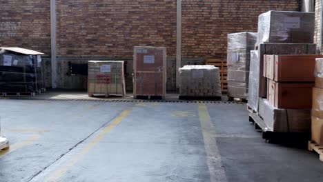 packages-and-boxes-in-the-port-warehouse