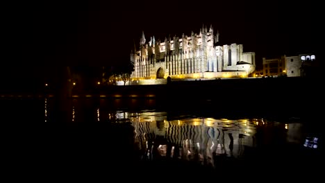 Catedral-de-Santa-Maria-Palma-De-Mallorca