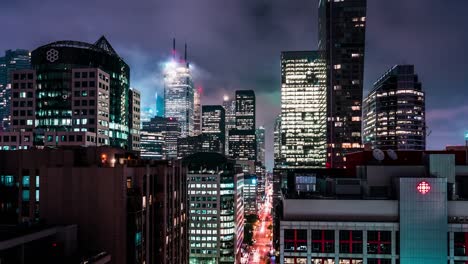 Niebla-del-Skyline-de-la-ciudad