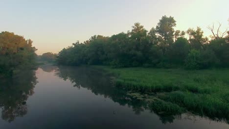 salida-del-sol-sobre-el-río-aéreo