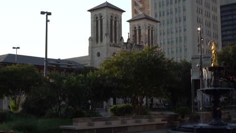 San-Fernando-Cathedral-with-Water-Fountain-on-a-Late-Afternoon-Zooming-In