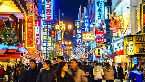 Time-lapse-Tourist-walking-in-Namba-Zone-in-Osaka-at-night-shopping-street