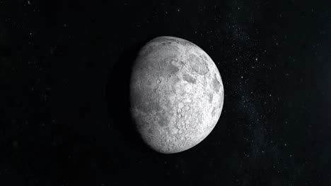 Mond.-Der-große-Teil-ist-von-der-Sonne-beschienen.-Der-Mond-ist-unbeweglich-und-langsam-nähert-sich.-Blick-vom-Platz.-Sterne-funkeln.-4K.