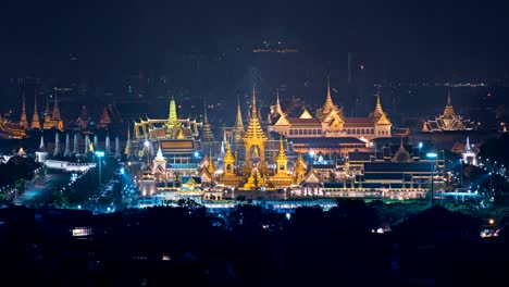 The-royal-funeral-pyre-of-King-and-Temple-of-the-Emerald-Buddha,-Wat-Phra-Kaew,-Temple-of-Dawn-in-Bangkok,-Thailand