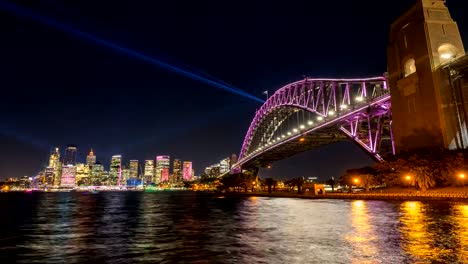 Sydney-Harbour-Bridge-bei-Vivid-Sydney-Festival