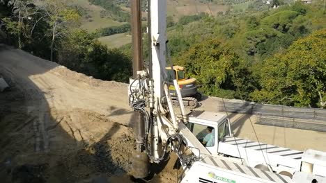 Construction-site-for-the-construction-of-containment-poles-in-Fragneto-Monforte