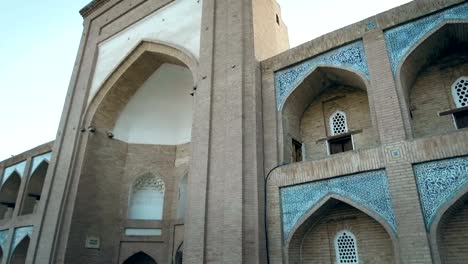 Madrasa-in-Buchara,-Usbekistan.