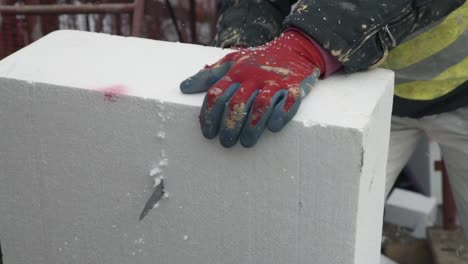 obra-de-corte-de-espuma-de-poliestireno