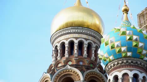 Iglesia-del-Salvador-sobre-la-sangre-en-San-Petersburgo,-Rusia.