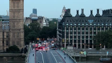 Big-Ben-Sonnenaufgang-über-Westminster-Brücke-verkleinern-timelapse