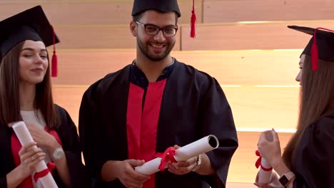 Smiling-students-graduating-from-university.