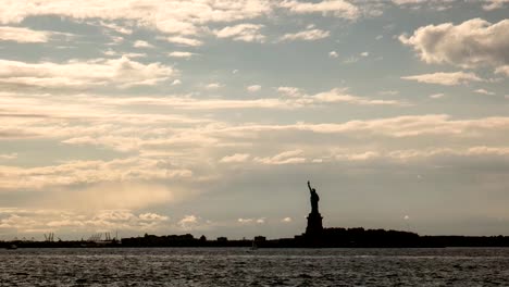 estatua-de-lapso-de-tiempo-de-libertad