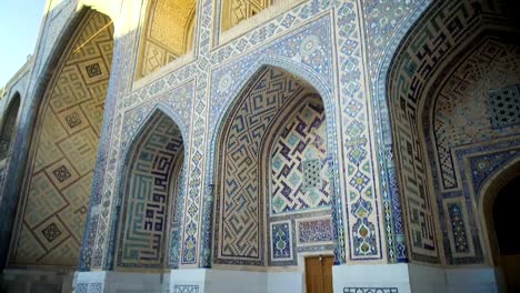 Madrassa-detail-in-Bukhara,-Uzbekistan.