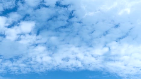 Clouds-time-lapse,low-angle-view.