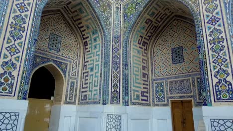 Madrassa-detail-in-Bukhara,-Uzbekistan.