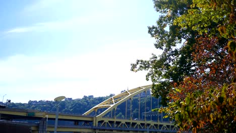 Daytime-establishing-shot-of-traffic-flowing-from-the-Fort-Pitt-Tunnel-in-Pittsburgh