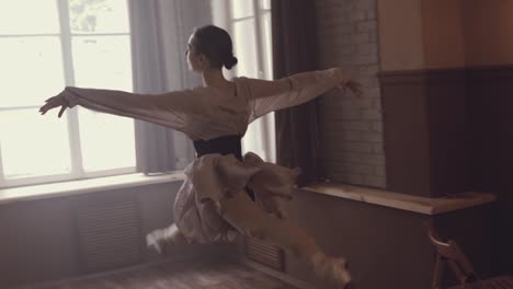 Beautiful-ballet-dance.-Warm-up.-Jump.