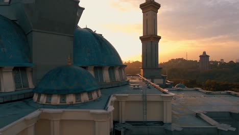 Masjid-Wilayah-Persekutuan.