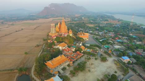 Tiger-cave-Tempel-in-Kanchanaburi.