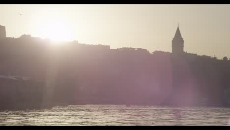 Torre-de-Gálata-de-Estambul-de-amanecer