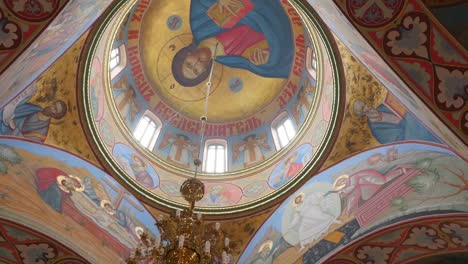 Interior-of-the-Church-of-the-Ukraine